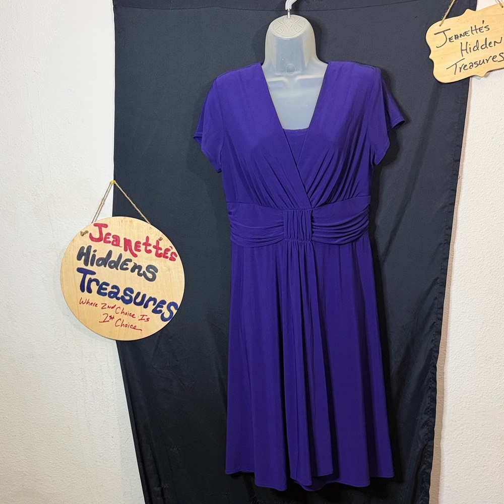 💥NI💥 R & M Richards Elegant  Midi Dress